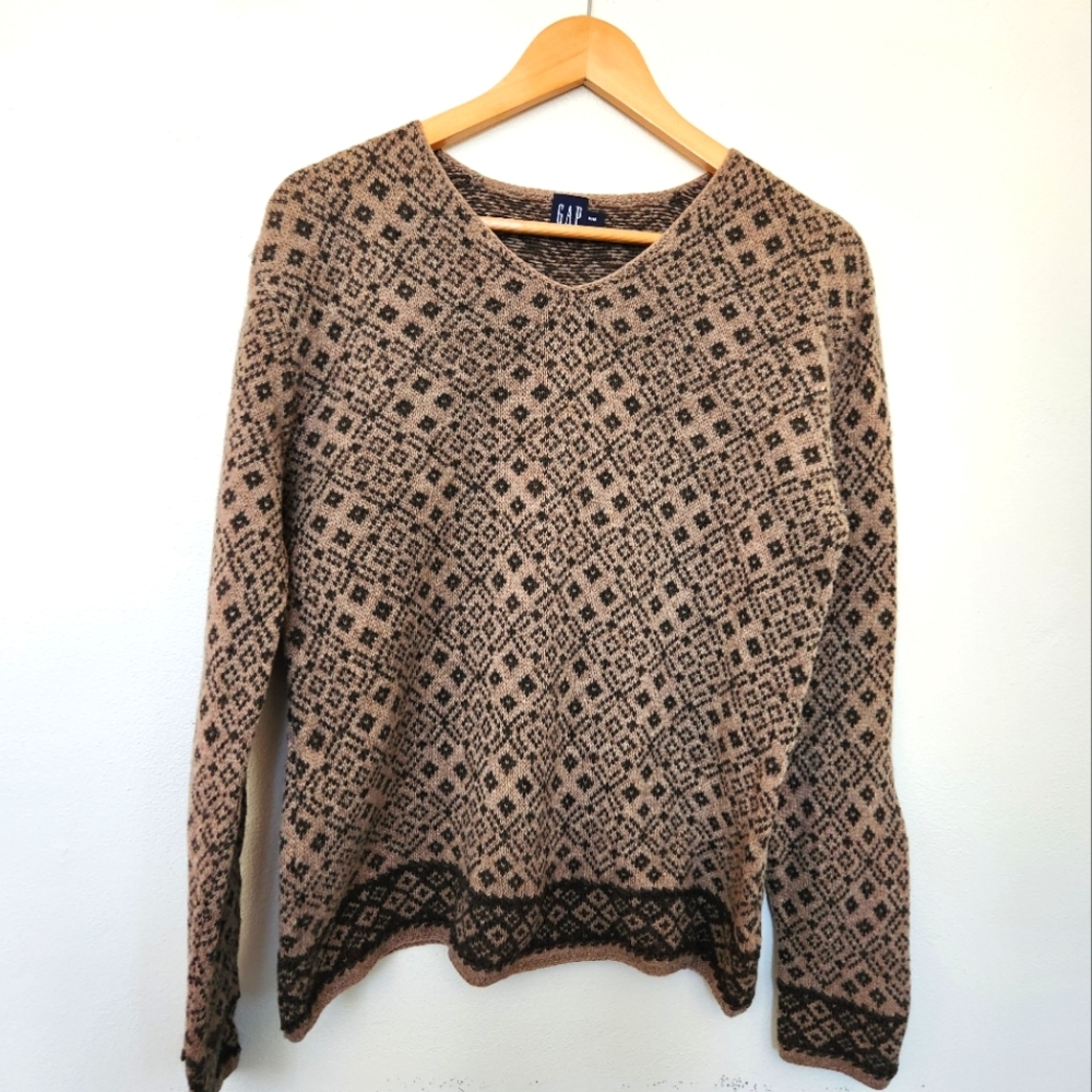 100% Lambswool Women's Sweater Medium